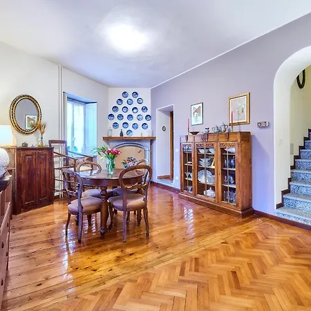 Сasa de vacaciones La Chicca Del Lago Di Como-a Due Passi Da Varenna Lierna